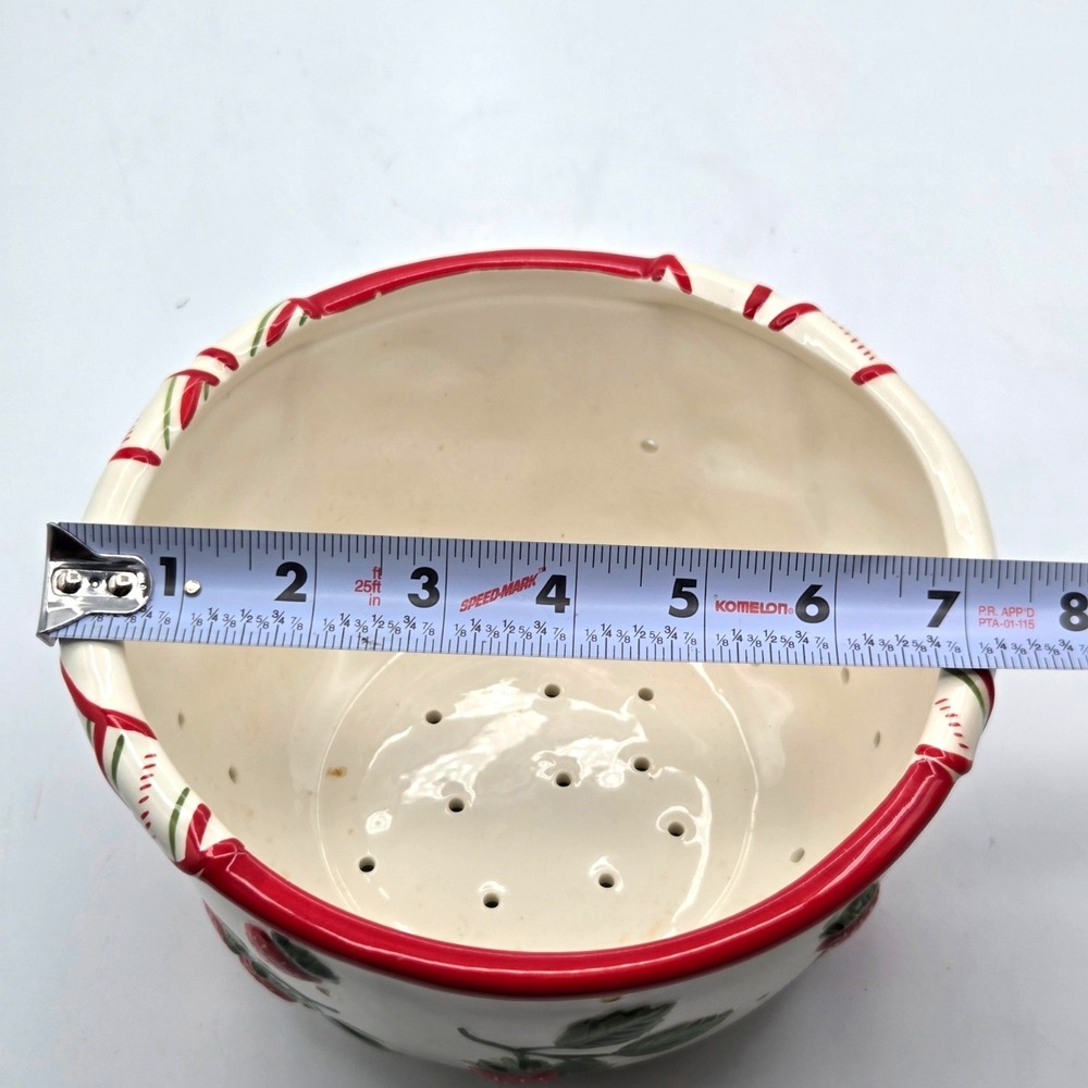 Strawberry Fruit Ceramic Colander Cottage Core Granny Farmhouse - Picture 5 of 6
